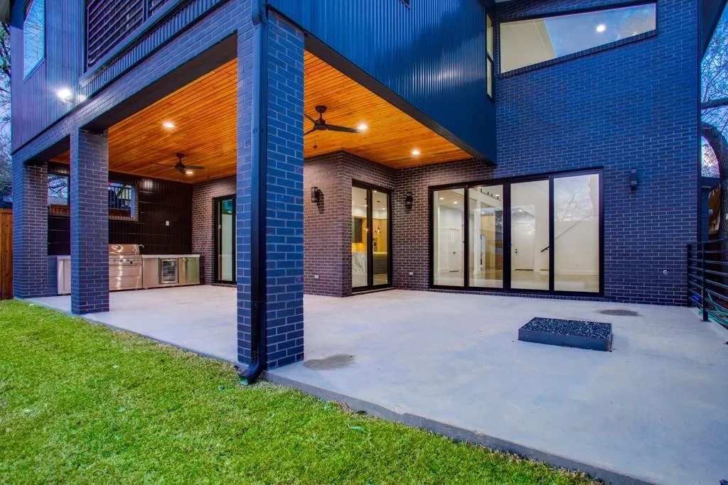 Eustis Avenue Residence, interior and exterior detail 6